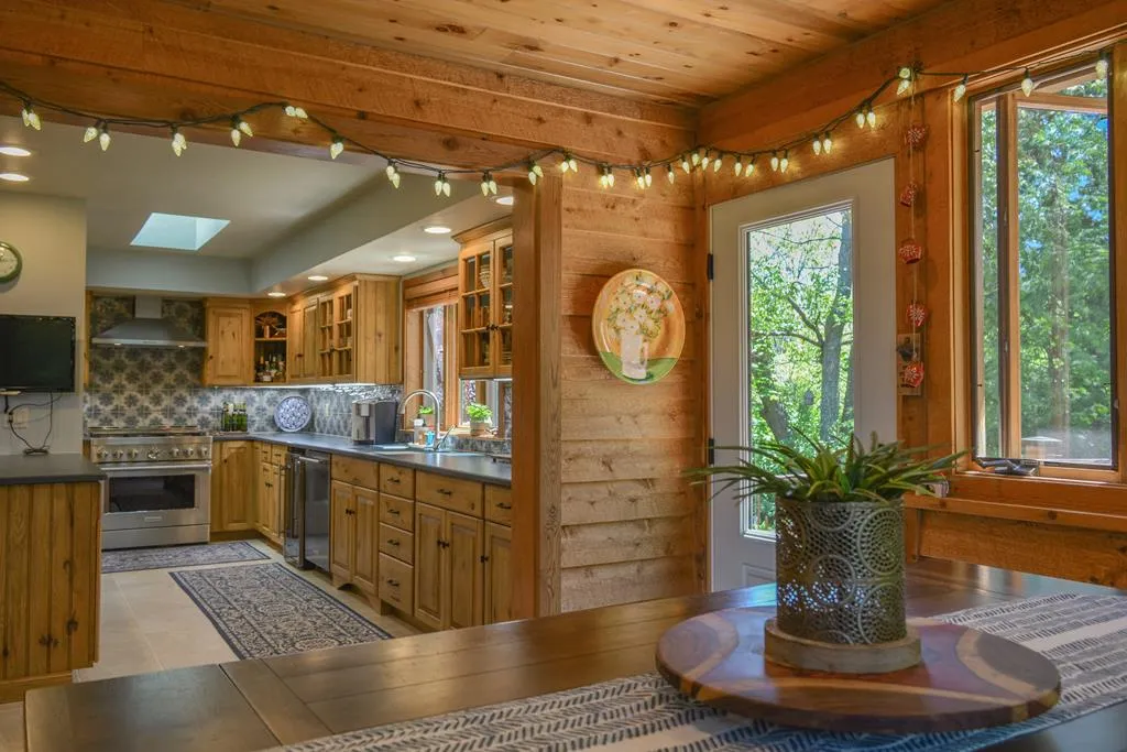 11131 Hillcrest Rd, Sister Bay Wi 54234, 3 Bedrooms Bedrooms, ,3 BathroomsBathrooms,Inland-Residential,For Sale,Hillcrest Rd,141726