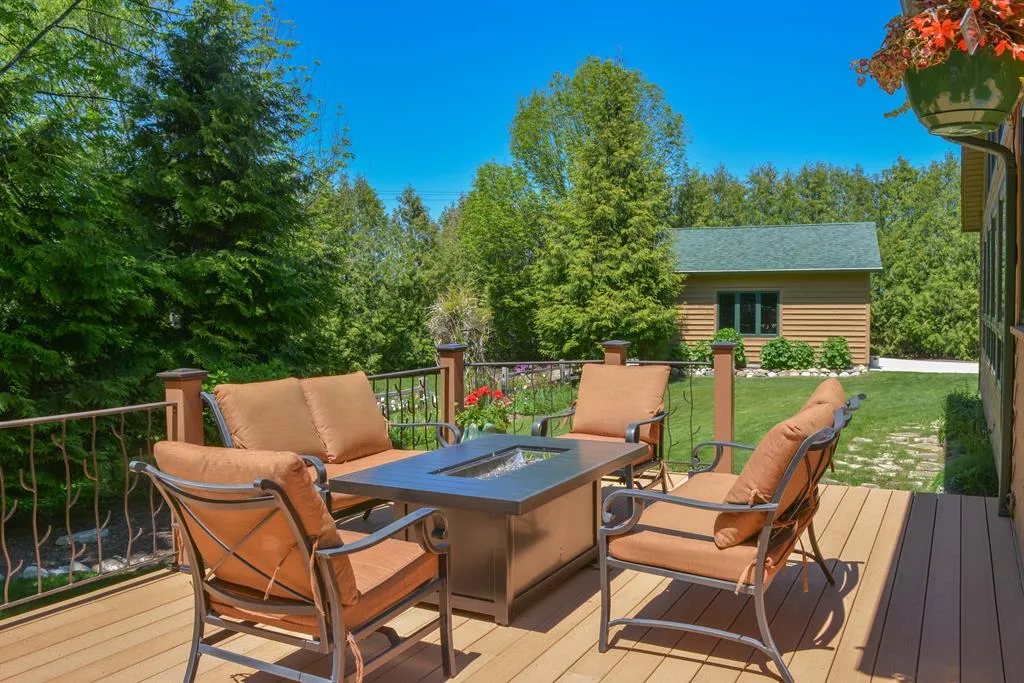 11131 Hillcrest Rd, Sister Bay Wi 54234, 3 Bedrooms Bedrooms, ,3 BathroomsBathrooms,Inland-Residential,For Sale,Hillcrest Rd,141726