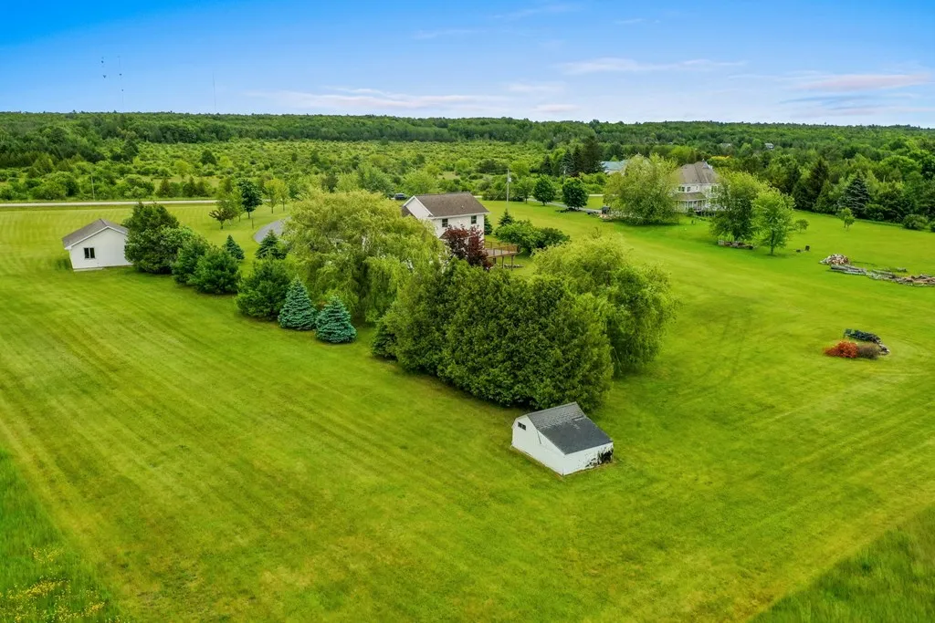 4809 Bluff Dr, Sturgeon Bay Wi 54235, 3 Bedrooms Bedrooms, ,4 BathroomsBathrooms,Inland-Residential,For Sale,Bluff Dr,141745