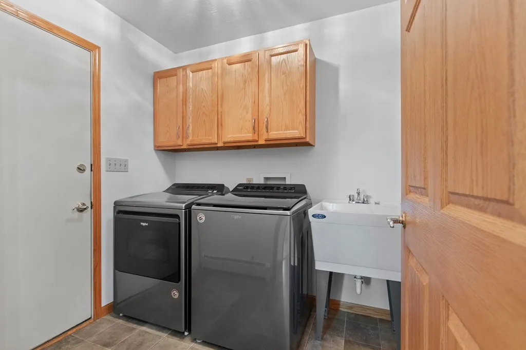 4809 Bluff Dr, Sturgeon Bay Wi 54235, 3 Bedrooms Bedrooms, ,4 BathroomsBathrooms,Inland-Residential,For Sale,Bluff Dr,141745