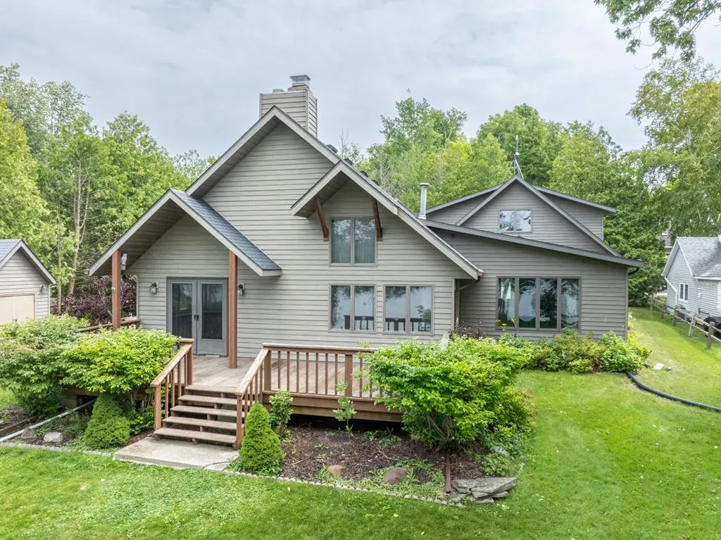 5589 Clark Lake Dr, Jacksonport, Wisconsin 54235, 3 Bedrooms Bedrooms, ,2 BathroomsBathrooms,Waterfront-Residential,For Sale,Clark Lake Dr,144411