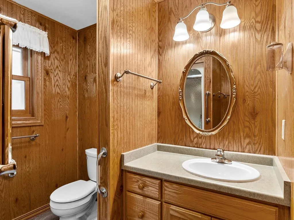 1844 Georgia St, Sturgeon Bay Wi 54235, 3 Bedrooms Bedrooms, ,2 BathroomsBathrooms,Inland-Residential,For Sale,Georgia St,143023