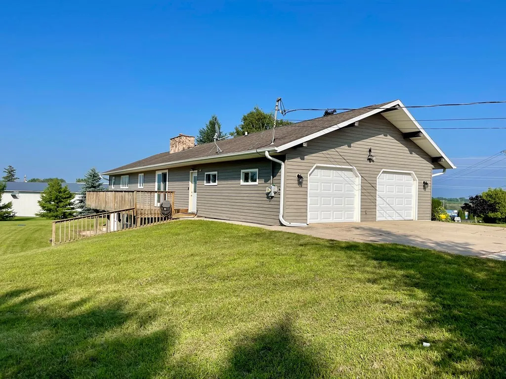 5610 Gordon Rd, Sturgeon Bay, Wisconsin 54235, 3 Bedrooms Bedrooms, ,2 BathroomsBathrooms,Inland-Residential,For Sale,Gordon Rd,144366