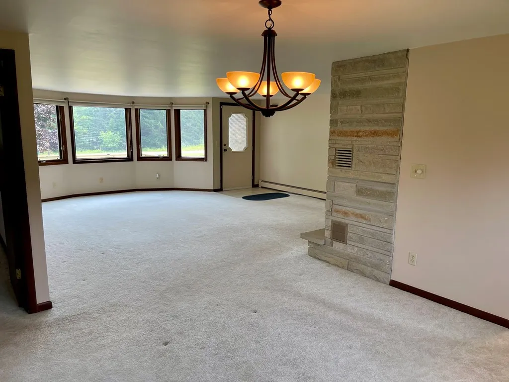 5610 Gordon Rd, Sturgeon Bay, Wisconsin 54235, 3 Bedrooms Bedrooms, ,2 BathroomsBathrooms,Inland-Residential,For Sale,Gordon Rd,144366