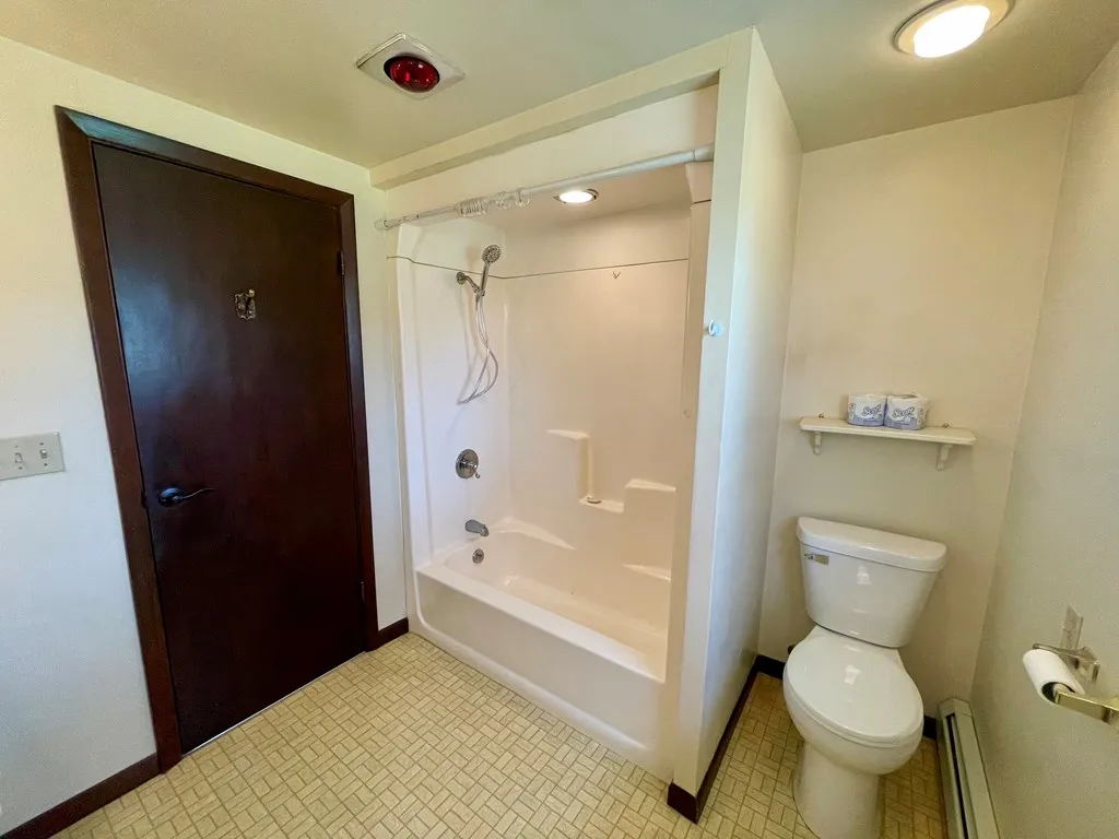5610 Gordon Rd, Sturgeon Bay, Wisconsin 54235, 3 Bedrooms Bedrooms, ,2 BathroomsBathrooms,Inland-Residential,For Sale,Gordon Rd,144366