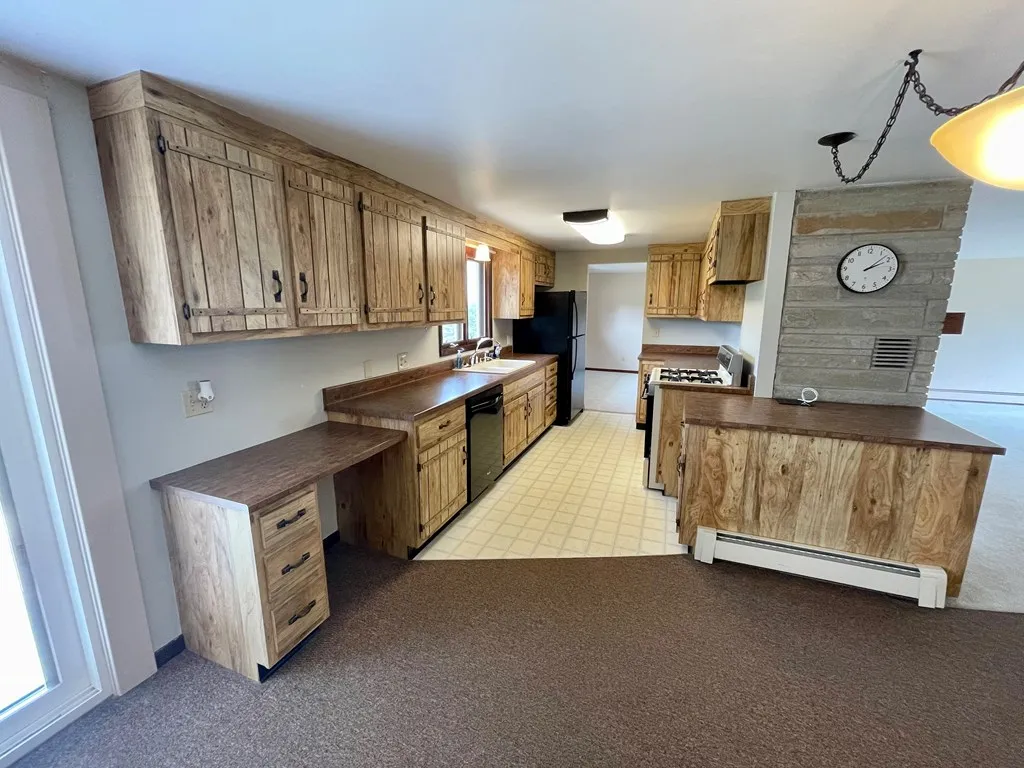 5610 Gordon Rd, Sturgeon Bay, Wisconsin 54235, 3 Bedrooms Bedrooms, ,2 BathroomsBathrooms,Inland-Residential,For Sale,Gordon Rd,144366
