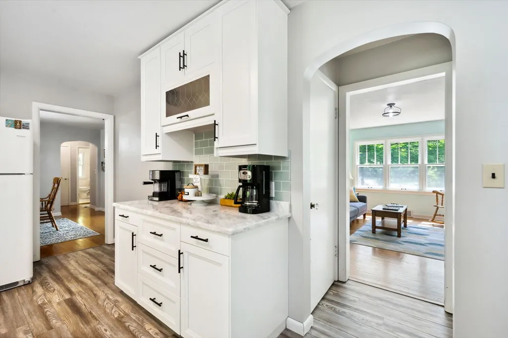 12295 Garrett Bay Rd, Ellison Bay, Wisconsin 54210, 3 Bedrooms Bedrooms, ,2 BathroomsBathrooms,Inland-Residential,For Sale,Garrett Bay Rd,144069