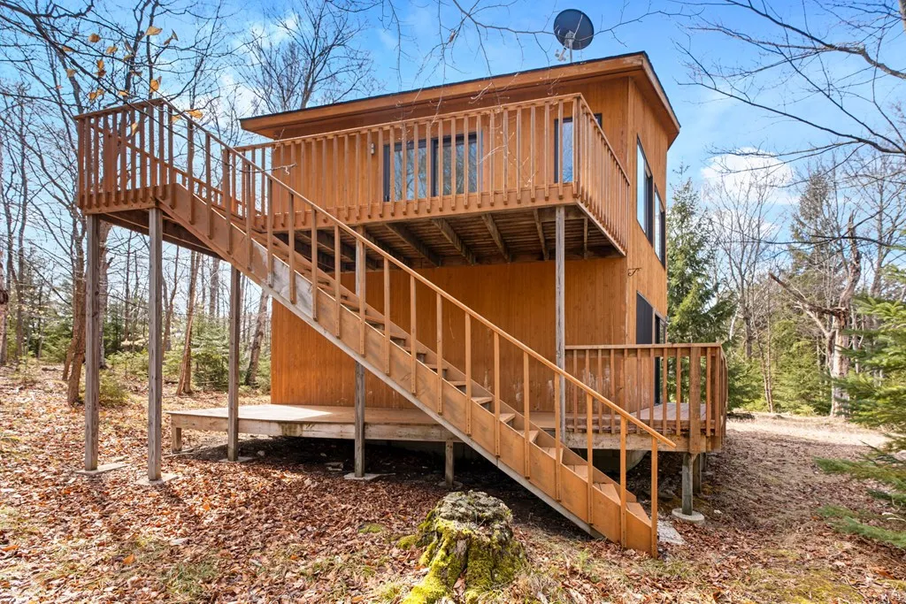 1014 Jackson Harbor Rd, Washington Island Wi 54246, 2 Bedrooms Bedrooms, ,2 BathroomsBathrooms,Inland-Residential,For Sale,Jackson Harbor Rd,141522