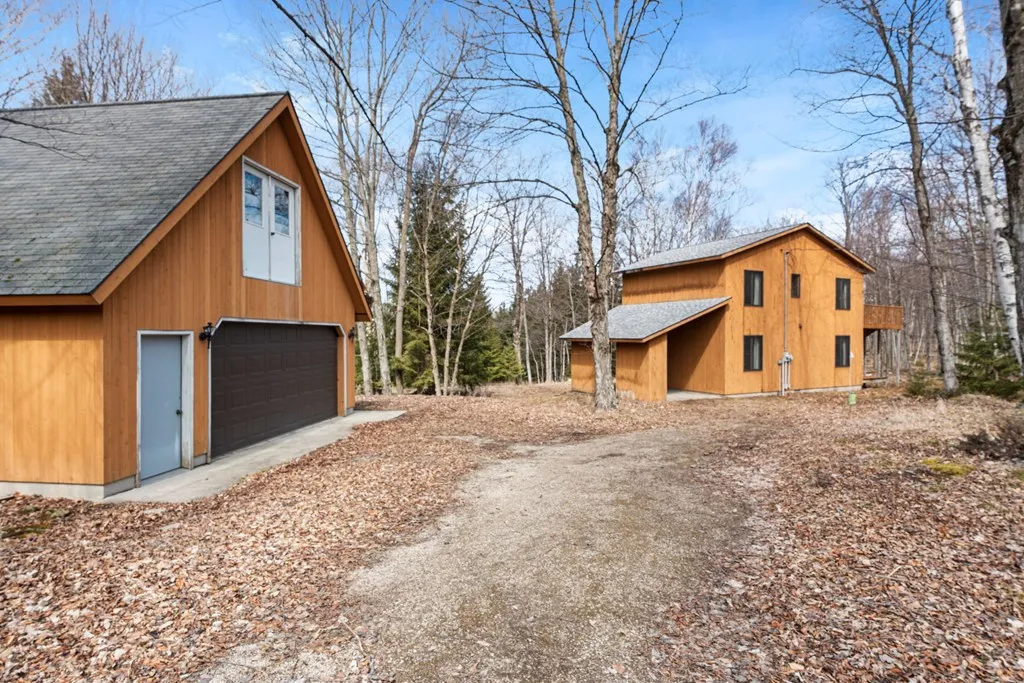 1014 Jackson Harbor Rd, Washington Island Wi 54246, 2 Bedrooms Bedrooms, ,2 BathroomsBathrooms,Inland-Residential,For Sale,Jackson Harbor Rd,141522