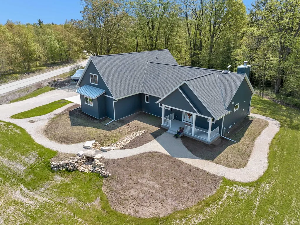 5526 Greenview Dr, Sturgeon Bay Wi 54235, 3 Bedrooms Bedrooms, ,3 BathroomsBathrooms,Inland-Residential,For Sale,Greenview Dr,141461