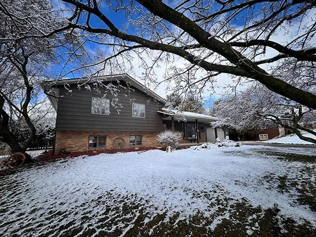 207 N 16th Dr, Sturgeon Bay Wi 54235, 4 Bedrooms Bedrooms, ,3 BathroomsBathrooms,Inland-Residential,For Sale,N 16th Dr,141381
