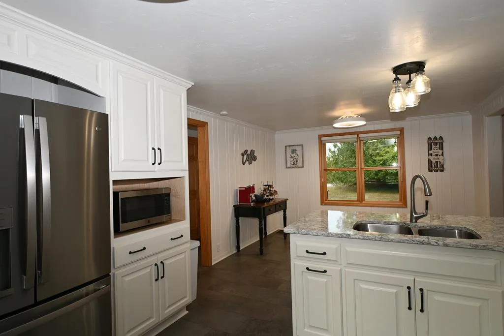 10445 N Bay Rd, Sister Bay Wi 54234, 3 Bedrooms Bedrooms, ,2 BathroomsBathrooms,Inland-Residential,For Sale,N Bay Rd,143425