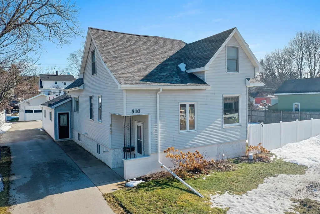 510 N 4th Ave, Sturgeon Bay Wi 54235, 3 Bedrooms Bedrooms, ,2 BathroomsBathrooms,Inland-Residential,For Sale,N 4th Ave,141331
