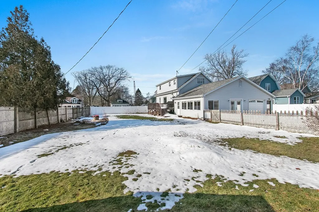 510 N 4th Ave, Sturgeon Bay Wi 54235, 3 Bedrooms Bedrooms, ,2 BathroomsBathrooms,Inland-Residential,For Sale,N 4th Ave,141331