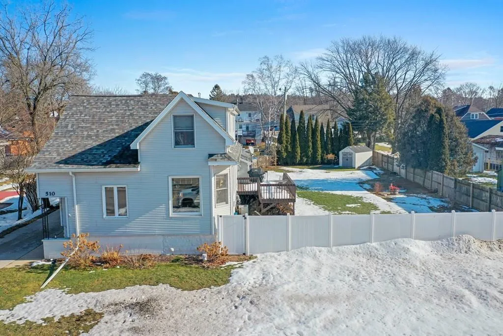 510 N 4th Ave, Sturgeon Bay Wi 54235, 3 Bedrooms Bedrooms, ,2 BathroomsBathrooms,Inland-Residential,For Sale,N 4th Ave,141331