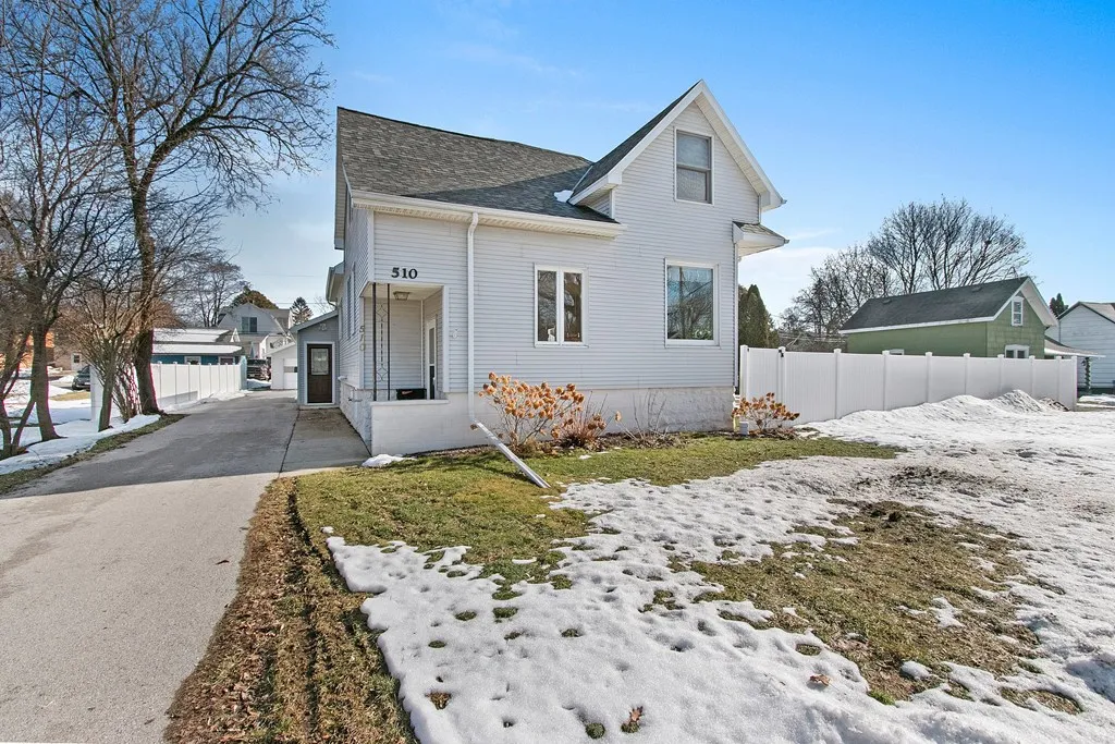 510 N 4th Ave, Sturgeon Bay Wi 54235, 3 Bedrooms Bedrooms, ,2 BathroomsBathrooms,Inland-Residential,For Sale,N 4th Ave,141331