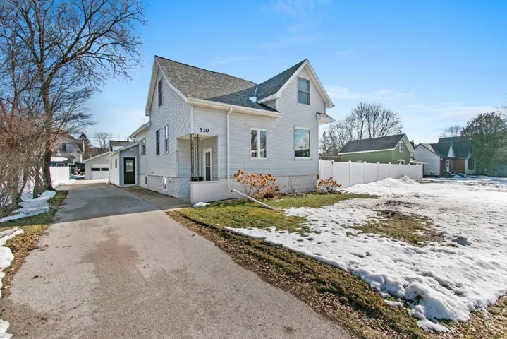 510 N 4th Ave, Sturgeon Bay Wi 54235, 3 Bedrooms Bedrooms, ,2 BathroomsBathrooms,Inland-Residential,For Sale,N 4th Ave,141331