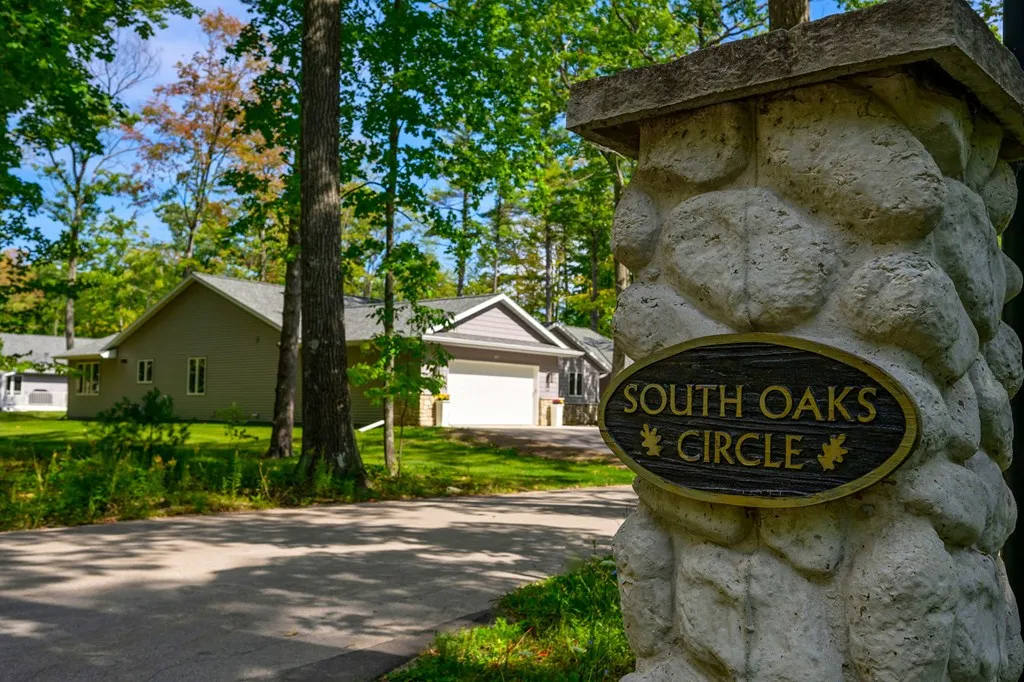 2486 S Oaks Cr, Baileys Harbor Wi 54202, 3 Bedrooms Bedrooms, ,2 BathroomsBathrooms,Condominium,For Sale,S Oaks Cr,140972