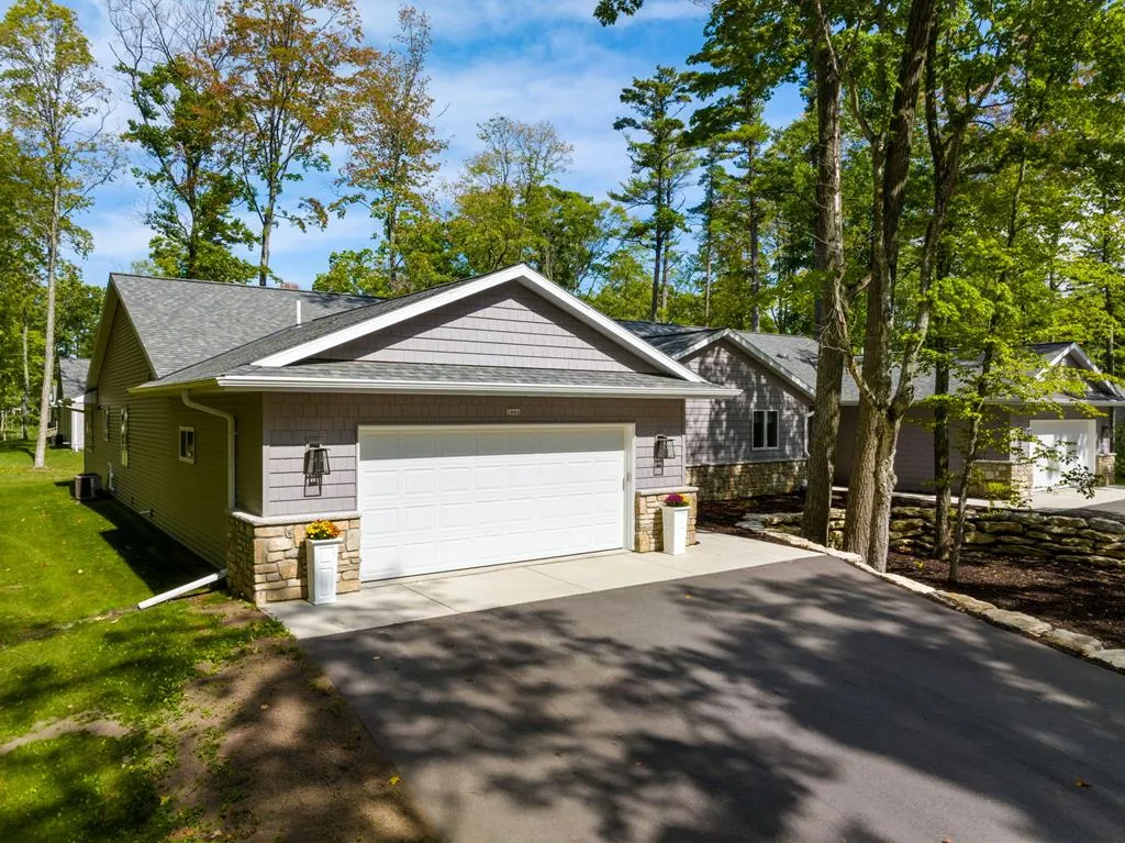 2486 S Oaks Cr, Baileys Harbor Wi 54202, 3 Bedrooms Bedrooms, ,2 BathroomsBathrooms,Condominium,For Sale,S Oaks Cr,140972