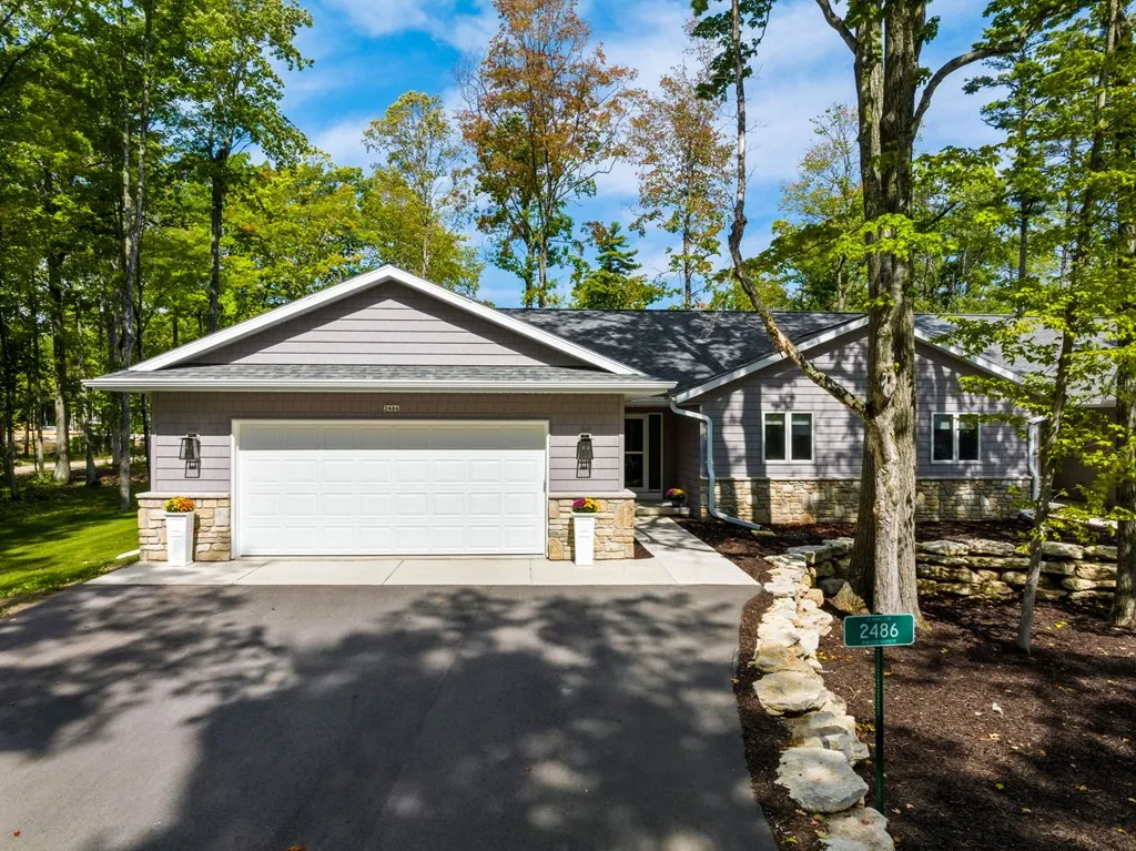 2486 S Oaks Cr, Baileys Harbor Wi 54202, 3 Bedrooms Bedrooms, ,2 BathroomsBathrooms,Condominium,For Sale,S Oaks Cr,140972