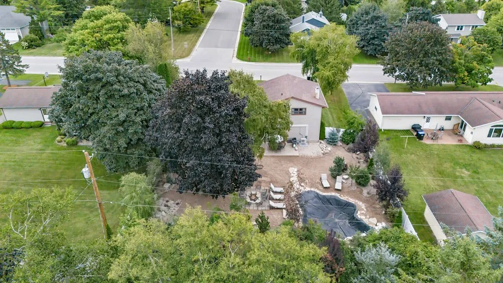 235 N 18th Ave, Sturgeon Bay, Wisconsin 54235, 4 Bedrooms Bedrooms, ,3 BathroomsBathrooms,Inland-Residential,For Sale,N 18th Ave,144510