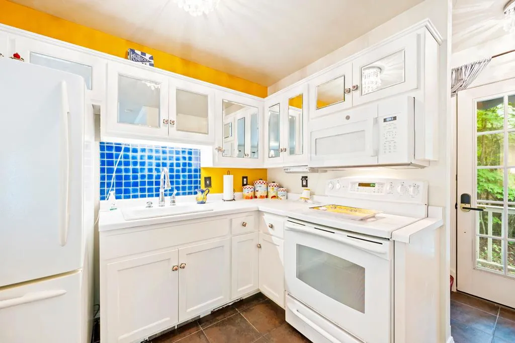 5902 Bluff Ledge Rd, Sturgeon Bay, Wisconsin 54235, 3 Bedrooms Bedrooms, ,3 BathroomsBathrooms,Inland-Residential,For Sale,Bluff Ledge Rd,144454