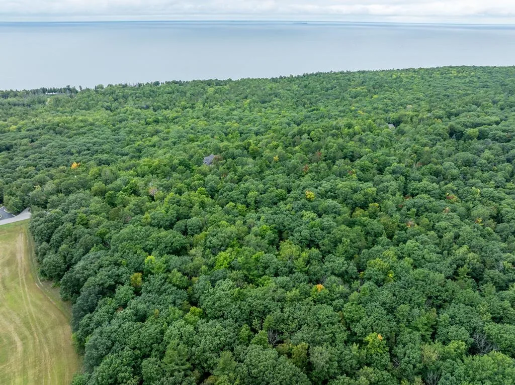 5902 Bluff Ledge Rd, Sturgeon Bay, Wisconsin 54235, 3 Bedrooms Bedrooms, ,3 BathroomsBathrooms,Inland-Residential,For Sale,Bluff Ledge Rd,144454