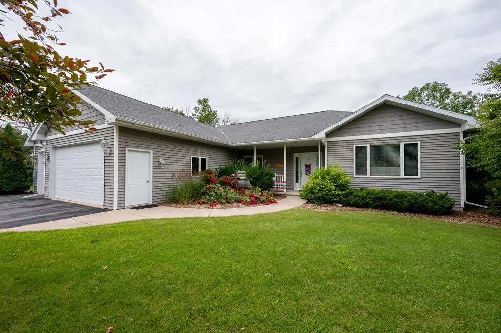 9250 Lovers Ln, Brussels, Wisconsin 54204, 3 Bedrooms Bedrooms, ,3 BathroomsBathrooms,Inland-Residential,For Sale,Lovers Ln,144317