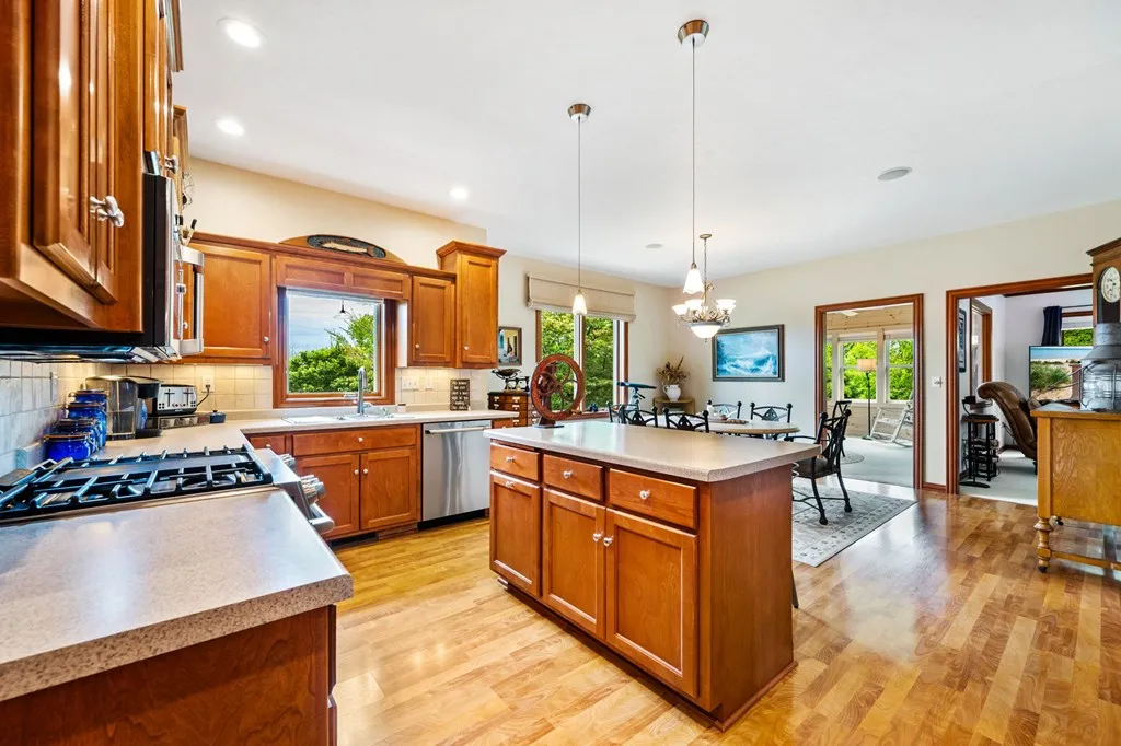 9250 Lovers Ln, Brussels, Wisconsin 54204, 3 Bedrooms Bedrooms, ,3 BathroomsBathrooms,Inland-Residential,For Sale,Lovers Ln,144317