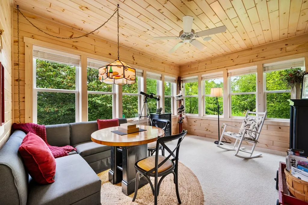 9250 Lovers Ln, Brussels, Wisconsin 54204, 3 Bedrooms Bedrooms, ,3 BathroomsBathrooms,Inland-Residential,For Sale,Lovers Ln,144317