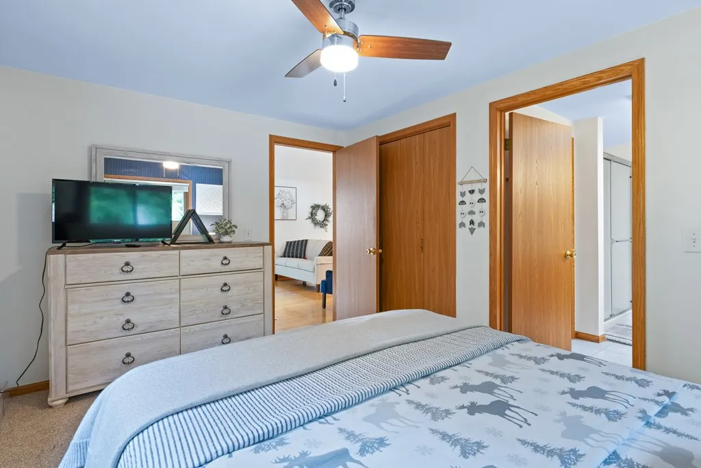 4101 Snake Island Rd, Sturgeon Bay Wi 54235, 3 Bedrooms Bedrooms, ,2 BathroomsBathrooms,Waterfront-Residential,For Sale,Snake Island Rd,143150