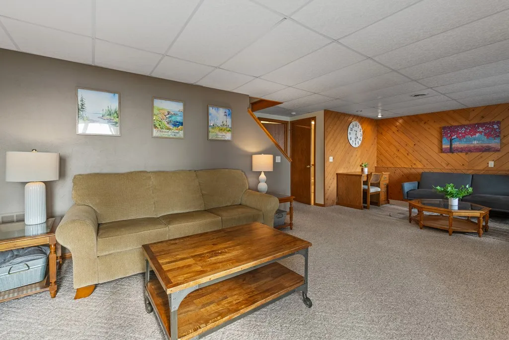 4101 Snake Island Rd, Sturgeon Bay Wi 54235, 3 Bedrooms Bedrooms, ,2 BathroomsBathrooms,Waterfront-Residential,For Sale,Snake Island Rd,143150