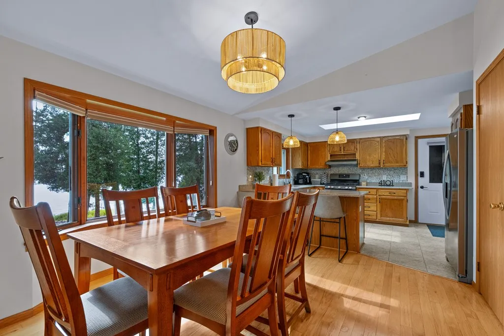 4101 Snake Island Rd, Sturgeon Bay Wi 54235, 3 Bedrooms Bedrooms, ,2 BathroomsBathrooms,Waterfront-Residential,For Sale,Snake Island Rd,143150