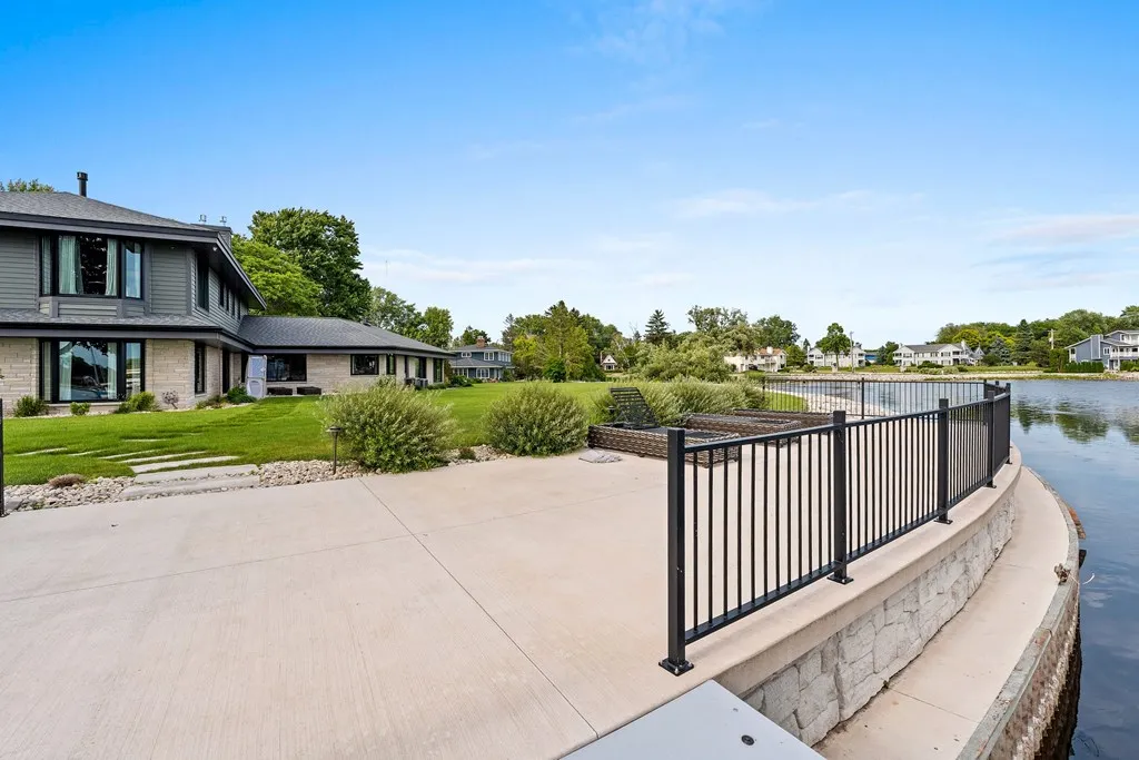 55 Utopia Cir, Sturgeon Bay, Wisconsin 54235, 4 Bedrooms Bedrooms, ,6 BathroomsBathrooms,Waterfront-Residential,For Sale,Utopia Cir,144373