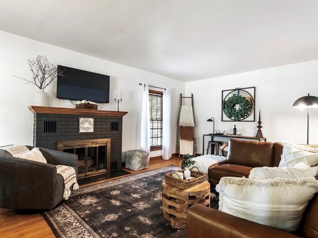 408 W Maple St, Sturgeon Bay Wi 54235, 3 Bedrooms Bedrooms, ,2 BathroomsBathrooms,Inland-Residential,For Sale,W Maple St,143006