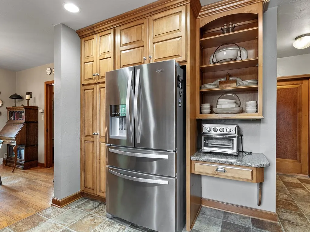 408 W Maple St, Sturgeon Bay Wi 54235, 3 Bedrooms Bedrooms, ,2 BathroomsBathrooms,Inland-Residential,For Sale,W Maple St,143006
