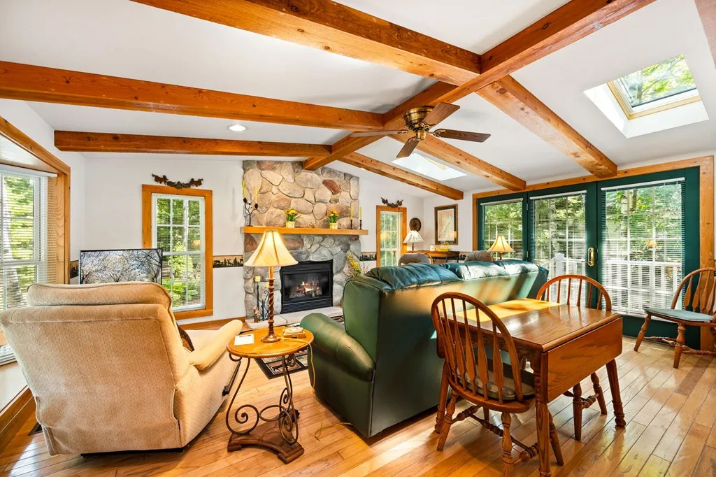 4286 Harbor School Rd, Egg Harbor, Wisconsin 54209, 2 Bedrooms Bedrooms, ,1 BathroomBathrooms,Condominium,For Sale,Harbor School Rd,144499