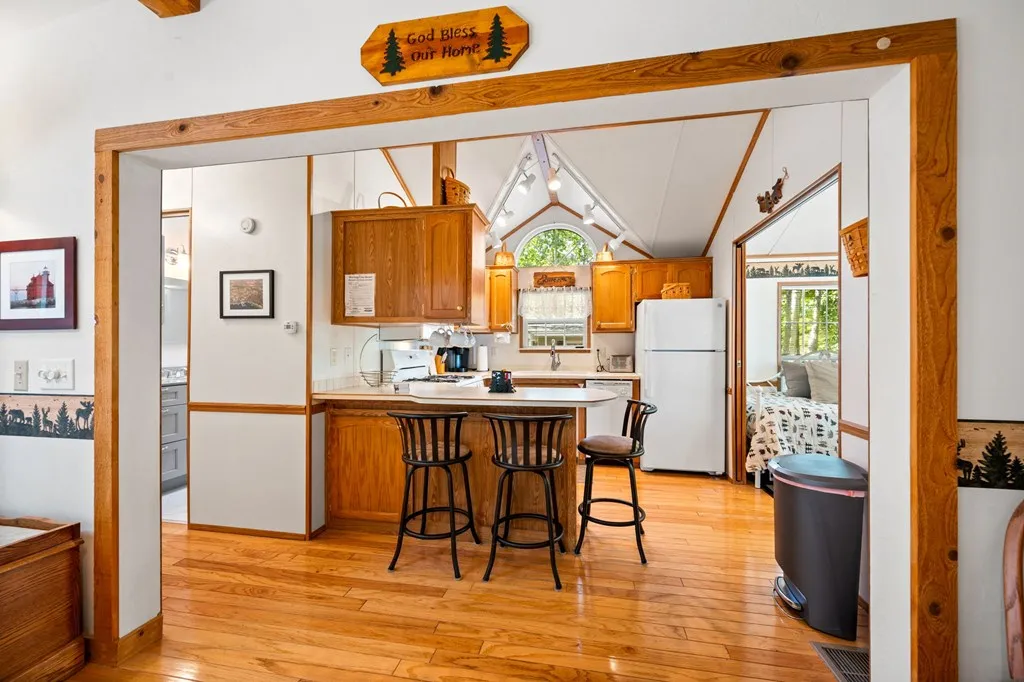 4286 Harbor School Rd, Egg Harbor, Wisconsin 54209, 2 Bedrooms Bedrooms, ,1 BathroomBathrooms,Condominium,For Sale,Harbor School Rd,144499