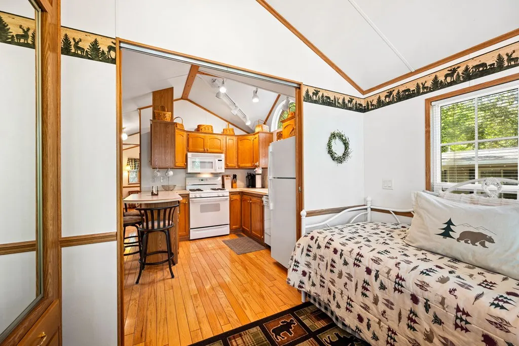 4286 Harbor School Rd, Egg Harbor, Wisconsin 54209, 2 Bedrooms Bedrooms, ,1 BathroomBathrooms,Condominium,For Sale,Harbor School Rd,144499