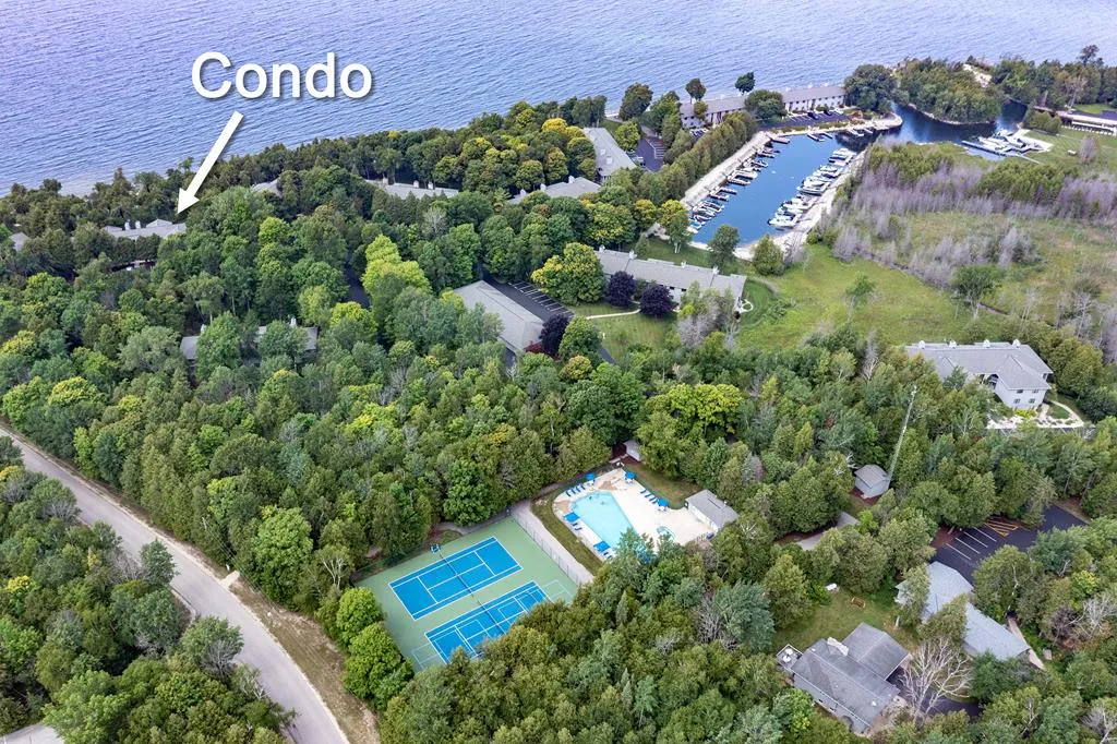8125 Bay Dr # 3, Egg Harbor Wi 54209, 3 Bedrooms Bedrooms, ,3 BathroomsBathrooms,Condominium,For Sale,Bay Dr,143930