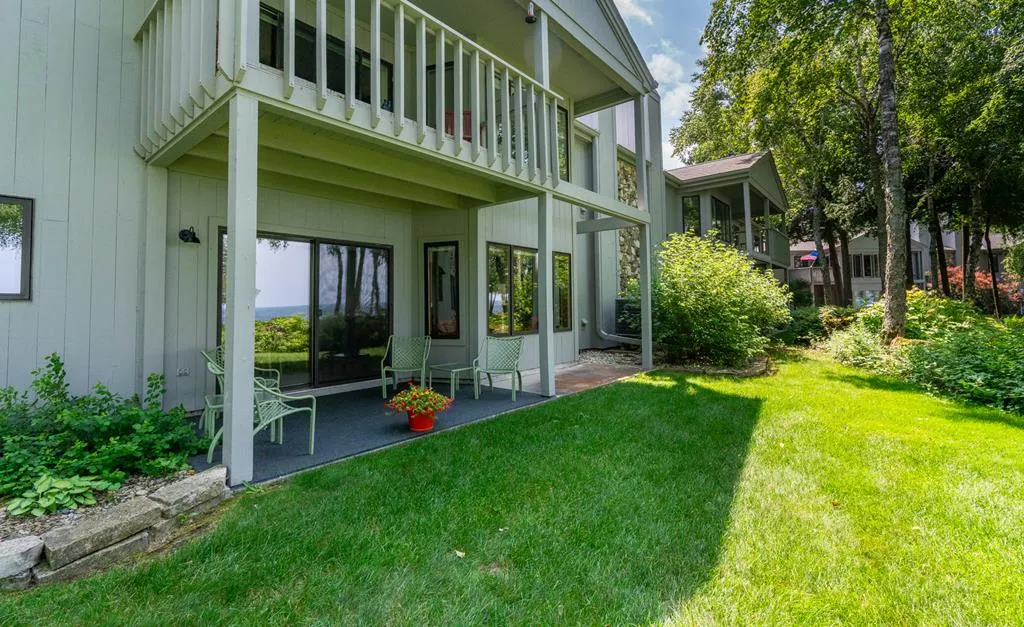 8125 Bay Dr # 3, Egg Harbor Wi 54209, 3 Bedrooms Bedrooms, ,3 BathroomsBathrooms,Condominium,For Sale,Bay Dr,143930