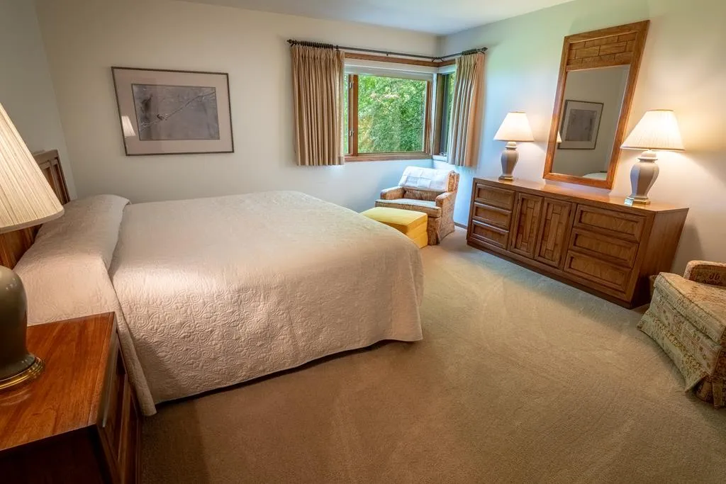 8125 Bay Dr # 3, Egg Harbor Wi 54209, 3 Bedrooms Bedrooms, ,3 BathroomsBathrooms,Condominium,For Sale,Bay Dr,143930