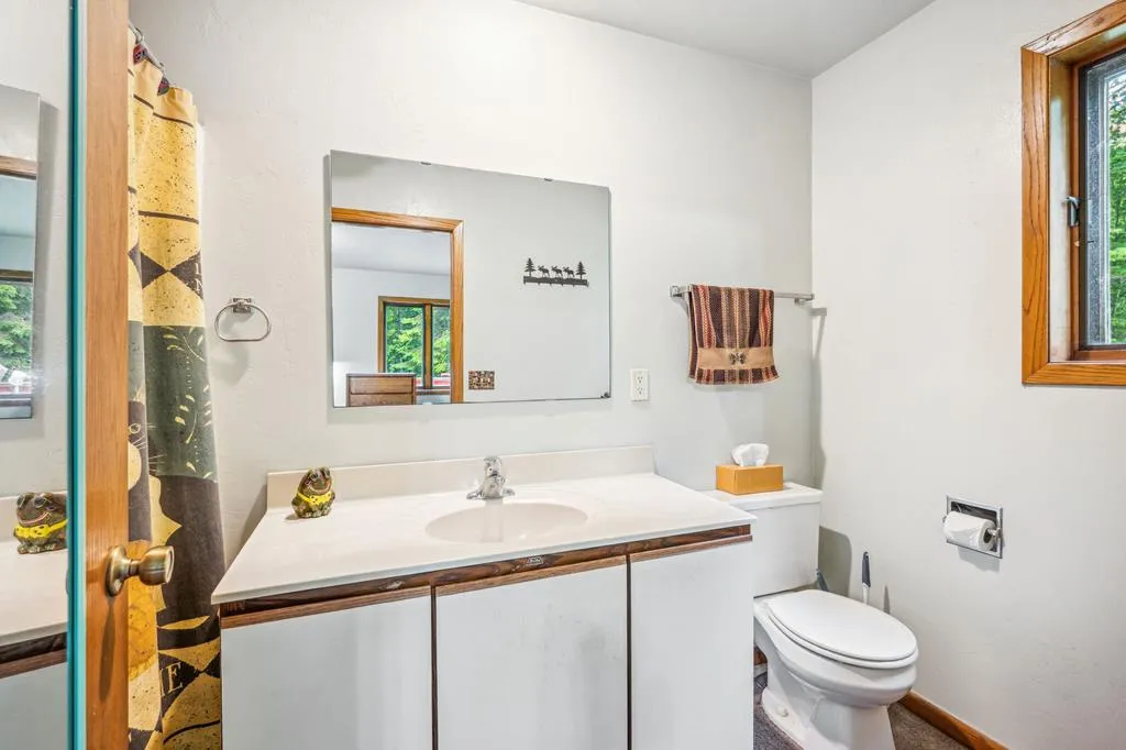 2084 S Lake Michigan Dr, Sturgeon Bay, Wisconsin 54235, 3 Bedrooms Bedrooms, ,2 BathroomsBathrooms,Waterfront-Residential,For Sale,S Lake Michigan Dr,144094