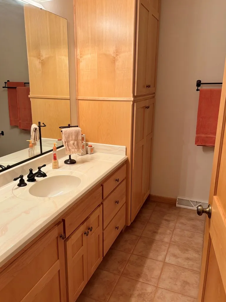 5340 E Pine Tree Rd, Sturgeon Bay Wi 54235, 3 Bedrooms Bedrooms, ,2 BathroomsBathrooms,Inland-Residential,For Sale,E Pine Tree Rd,141781