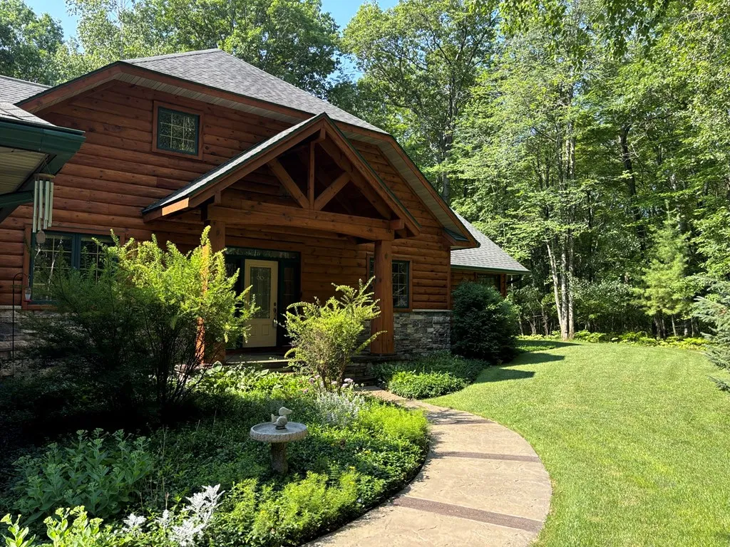 5340 E Pine Tree Rd, Sturgeon Bay Wi 54235, 3 Bedrooms Bedrooms, ,2 BathroomsBathrooms,Inland-Residential,For Sale,E Pine Tree Rd,141781