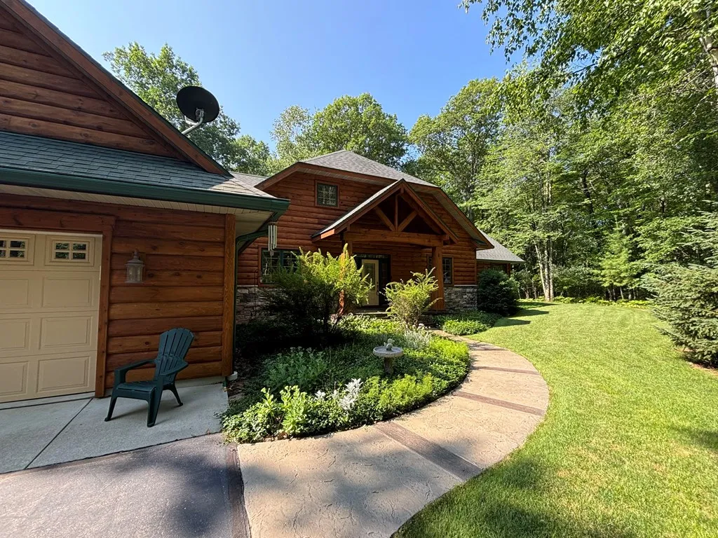5340 E Pine Tree Rd, Sturgeon Bay Wi 54235, 3 Bedrooms Bedrooms, ,2 BathroomsBathrooms,Inland-Residential,For Sale,E Pine Tree Rd,141781