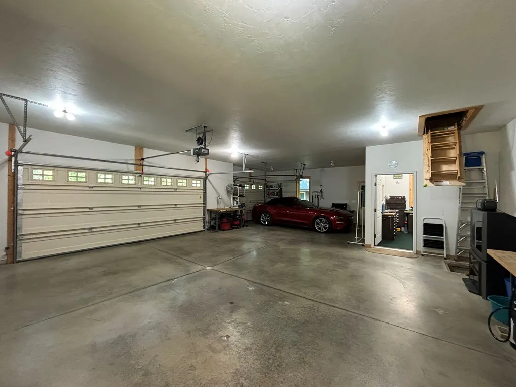 5340 E Pine Tree Rd, Sturgeon Bay Wi 54235, 3 Bedrooms Bedrooms, ,2 BathroomsBathrooms,Inland-Residential,For Sale,E Pine Tree Rd,141781