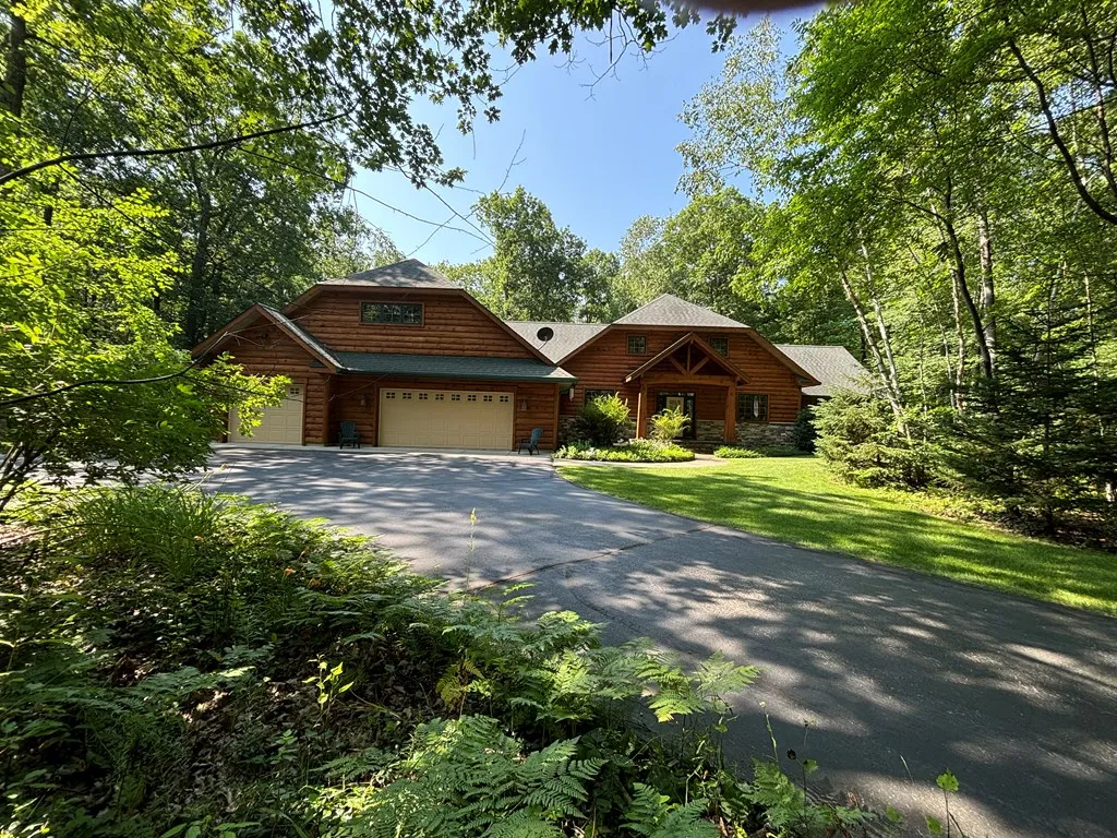 5340 E Pine Tree Rd, Sturgeon Bay Wi 54235, 3 Bedrooms Bedrooms, ,2 BathroomsBathrooms,Inland-Residential,For Sale,E Pine Tree Rd,141781