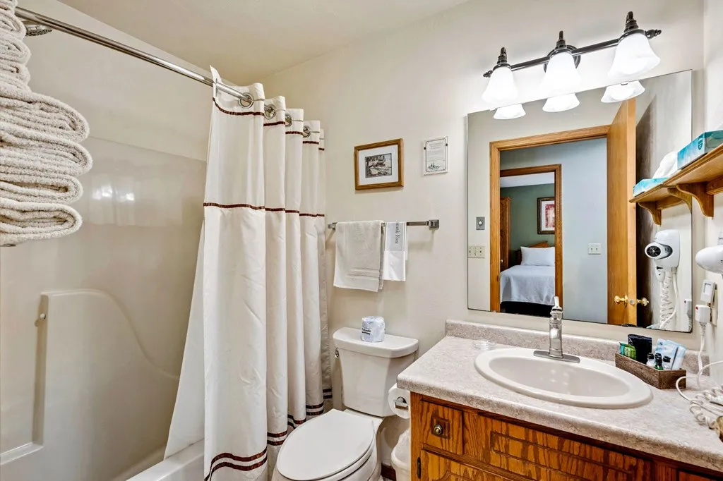 10396 Water St # 214, Ephraim Wi 54211, 1 Bedroom Bedrooms, ,1 BathroomBathrooms,Condominium,For Sale,Water St,143520