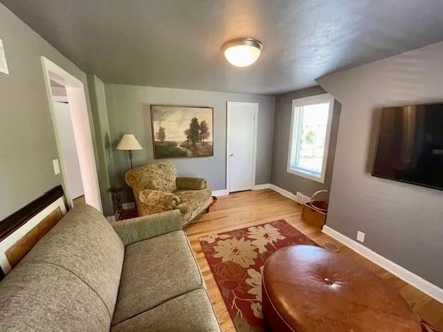806 Memorial Dr, Sturgeon Bay Wi 54235, 4 Bedrooms Bedrooms, ,3 BathroomsBathrooms,Waterfront-Residential,For Sale,Memorial Dr,141689